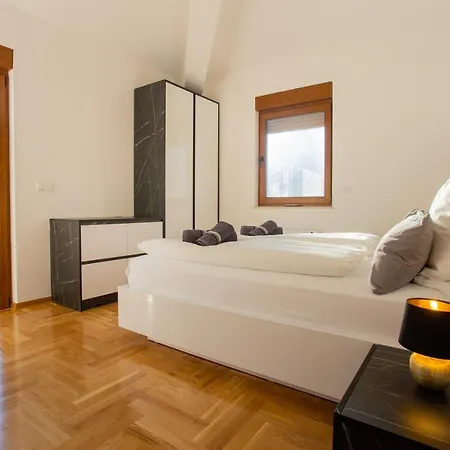 Sky Penthouse Old Bridge With Sauna And Jacuzzi Mostar Dış mekan fotoğraf