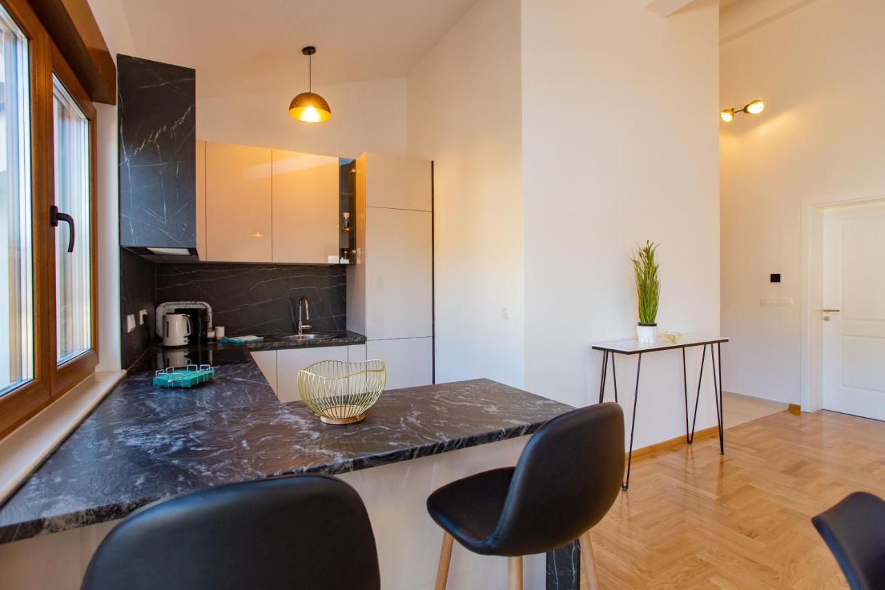 Daire Sky Penthouse Old Bridge With Sauna And Jacuzzi *