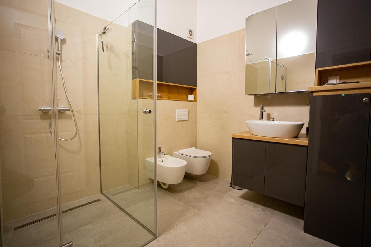 Daire Sky Penthouse Old Bridge With Sauna And Jacuzzi *